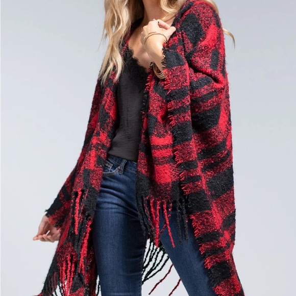 Plaid Red Black Hood Shawl NWT - Picture 7 of 8